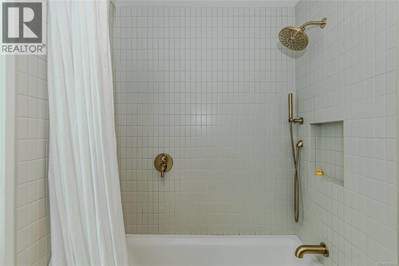 2624 Estevan Ave - 20