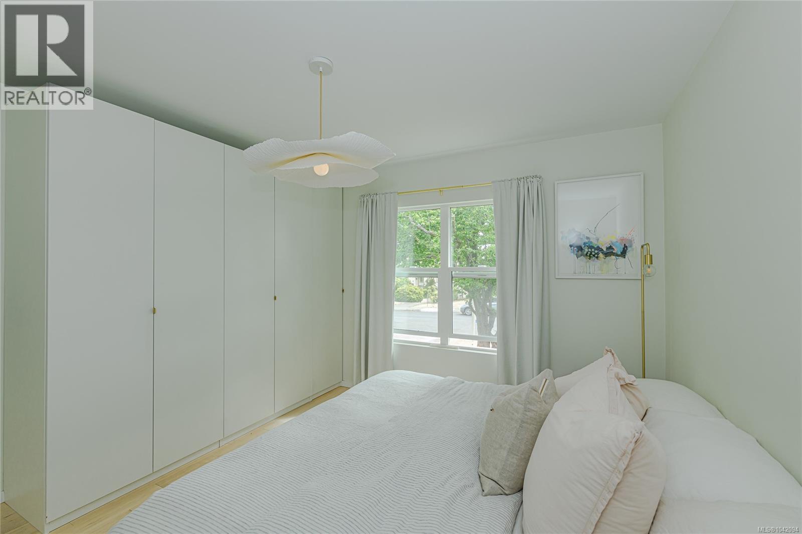 2624 Estevan Ave - 15