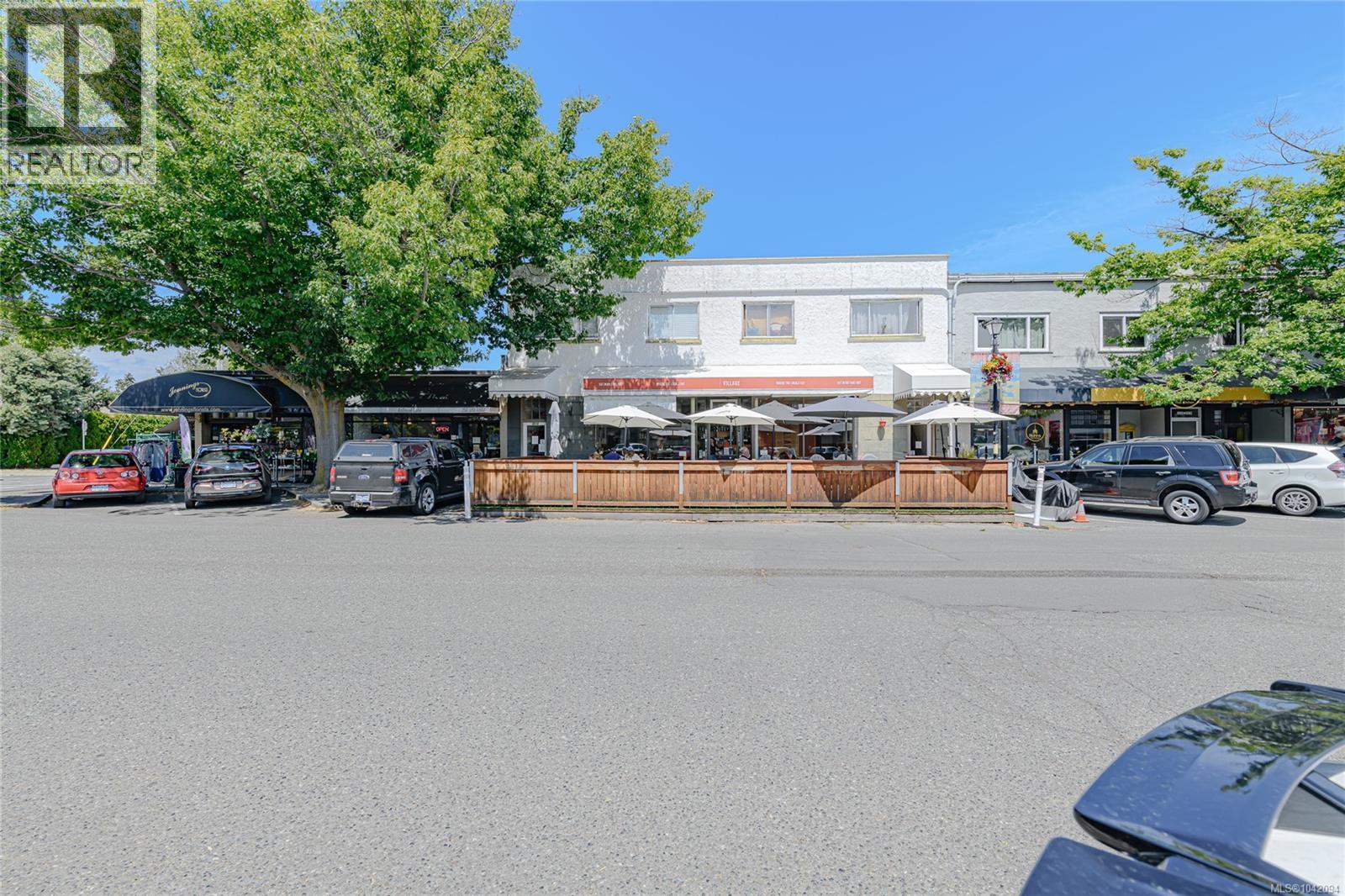 2624 Estevan Ave - 44