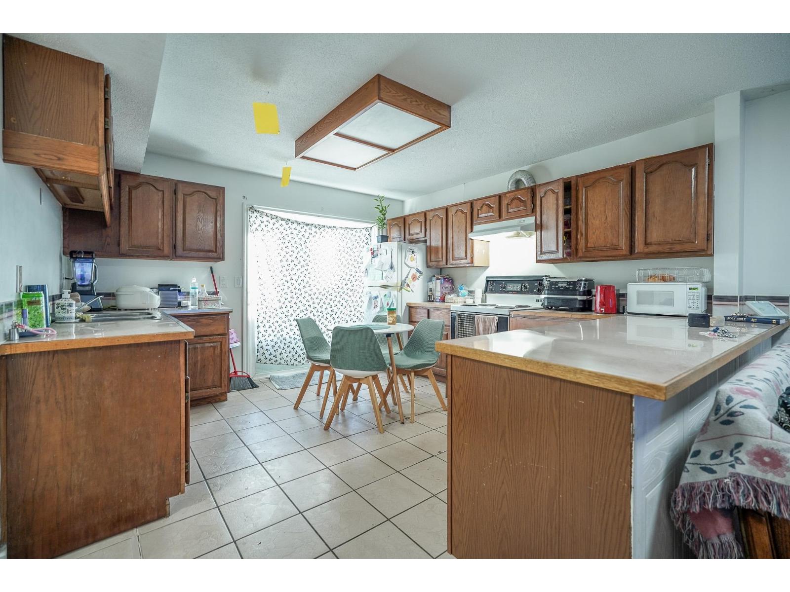 6 Bed, 3 Bath House for Sale in Langley – 2418 WAYBURNE CRESCENT, Langley – MLS# R3149709 - Image 15