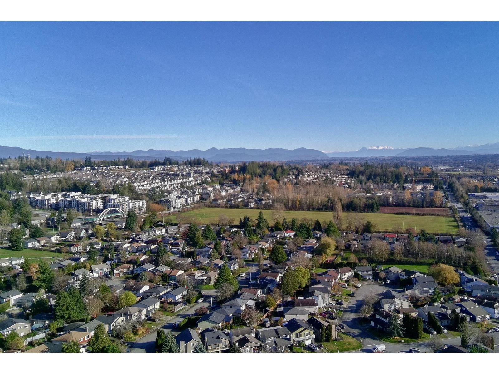 6 Bed, 3 Bath House for Sale in Langley – 2418 WAYBURNE CRESCENT, Langley – MLS# R3149709 - Image 28
