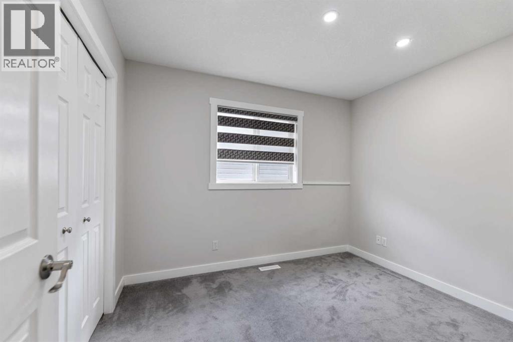 124 Saddlecrest Boulevard NE - 20