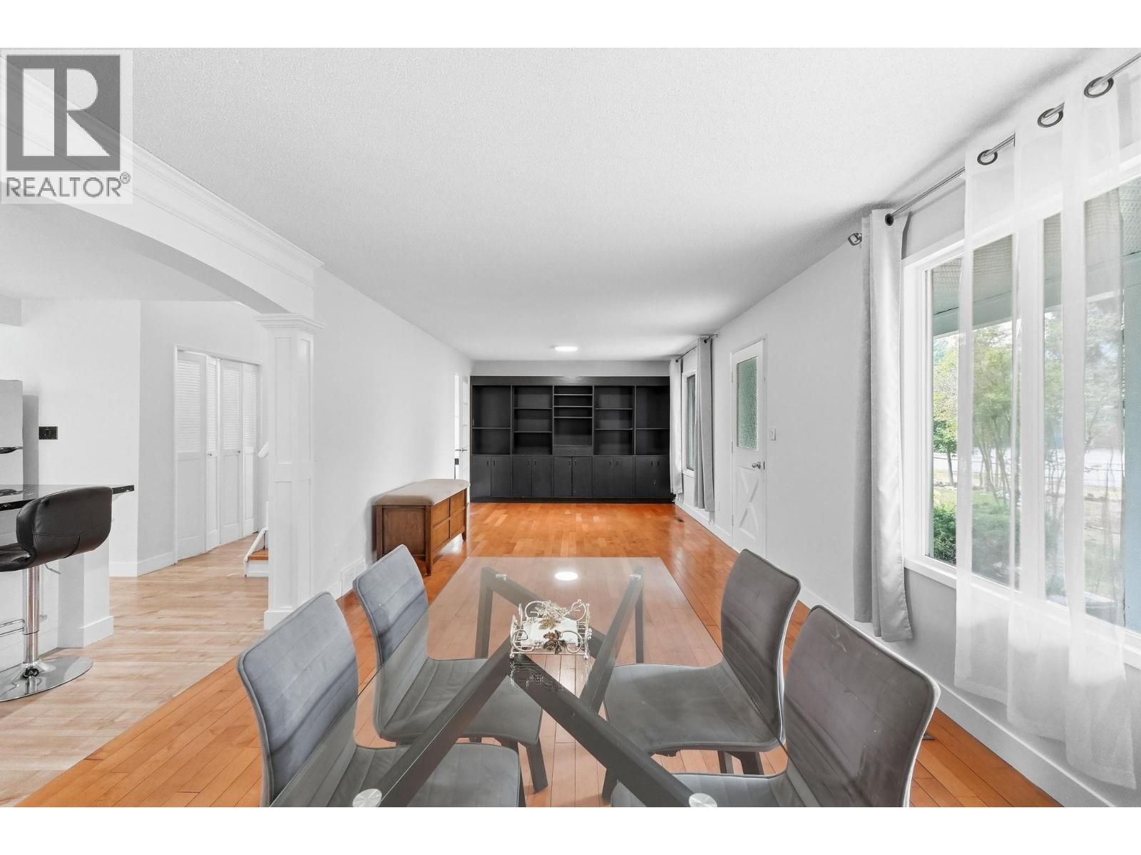 694 McClure Road - 17