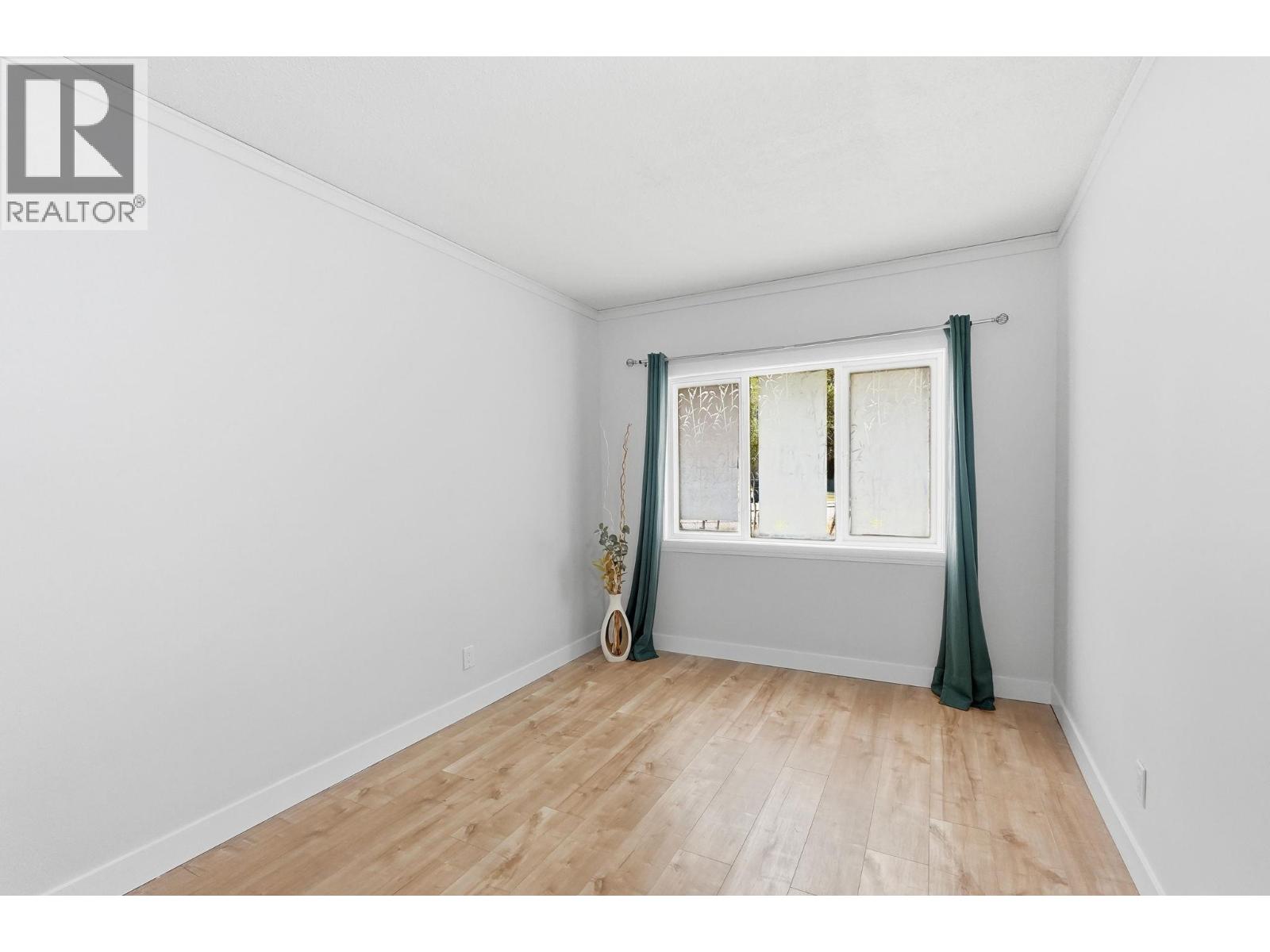 694 McClure Road - 21