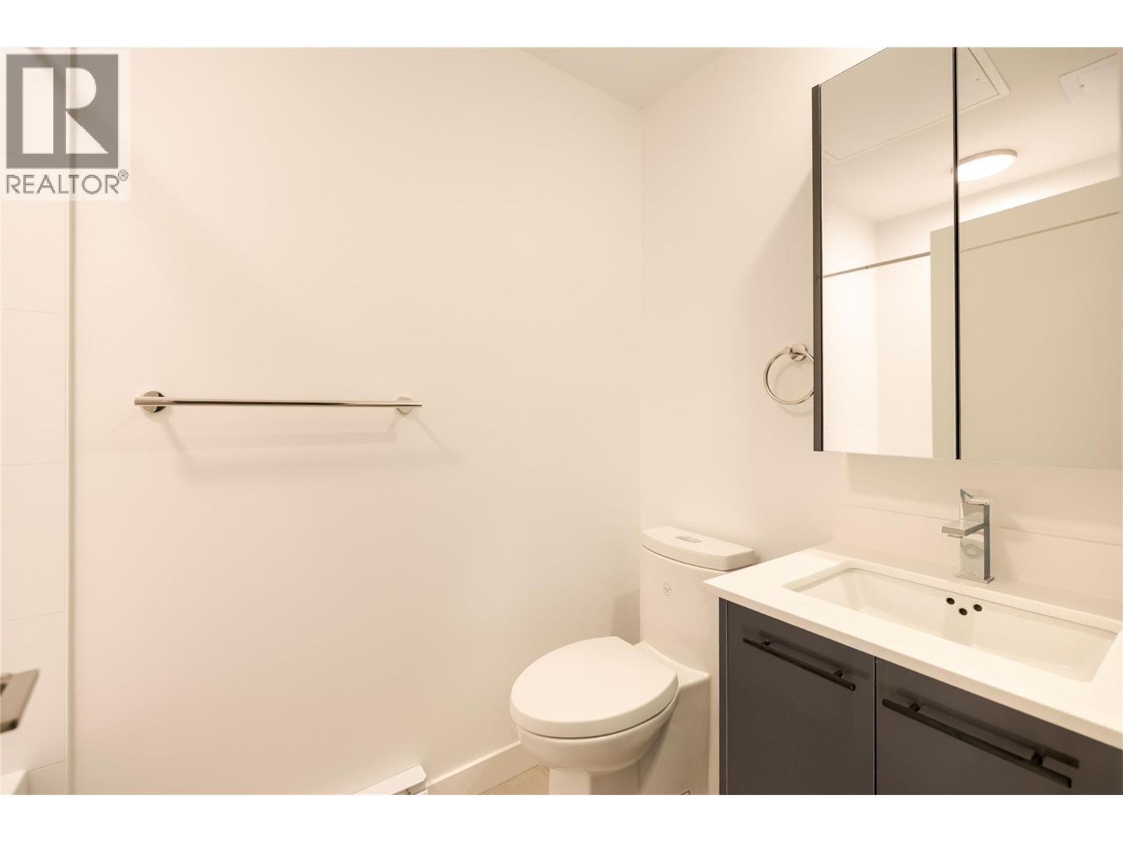 #415 1380 Pridham Avenue - 10