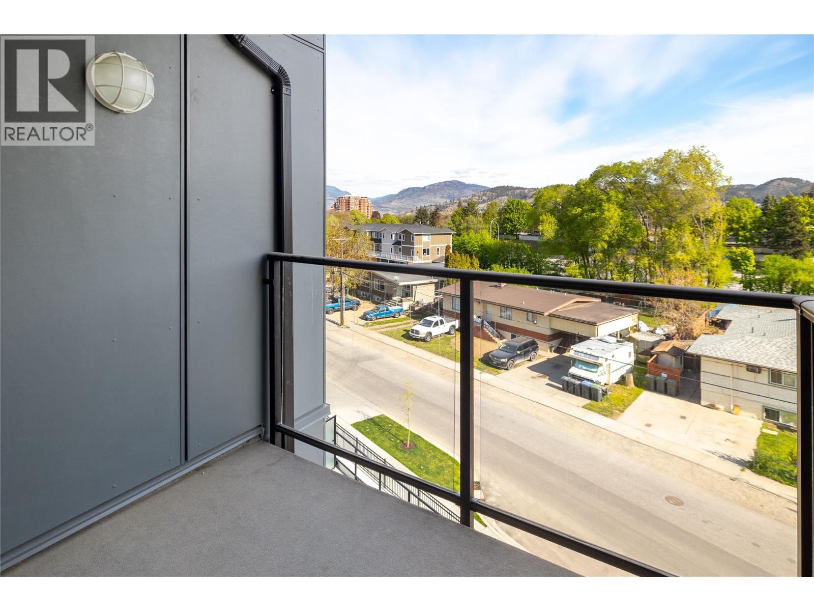 #415 1380 Pridham Avenue - 13