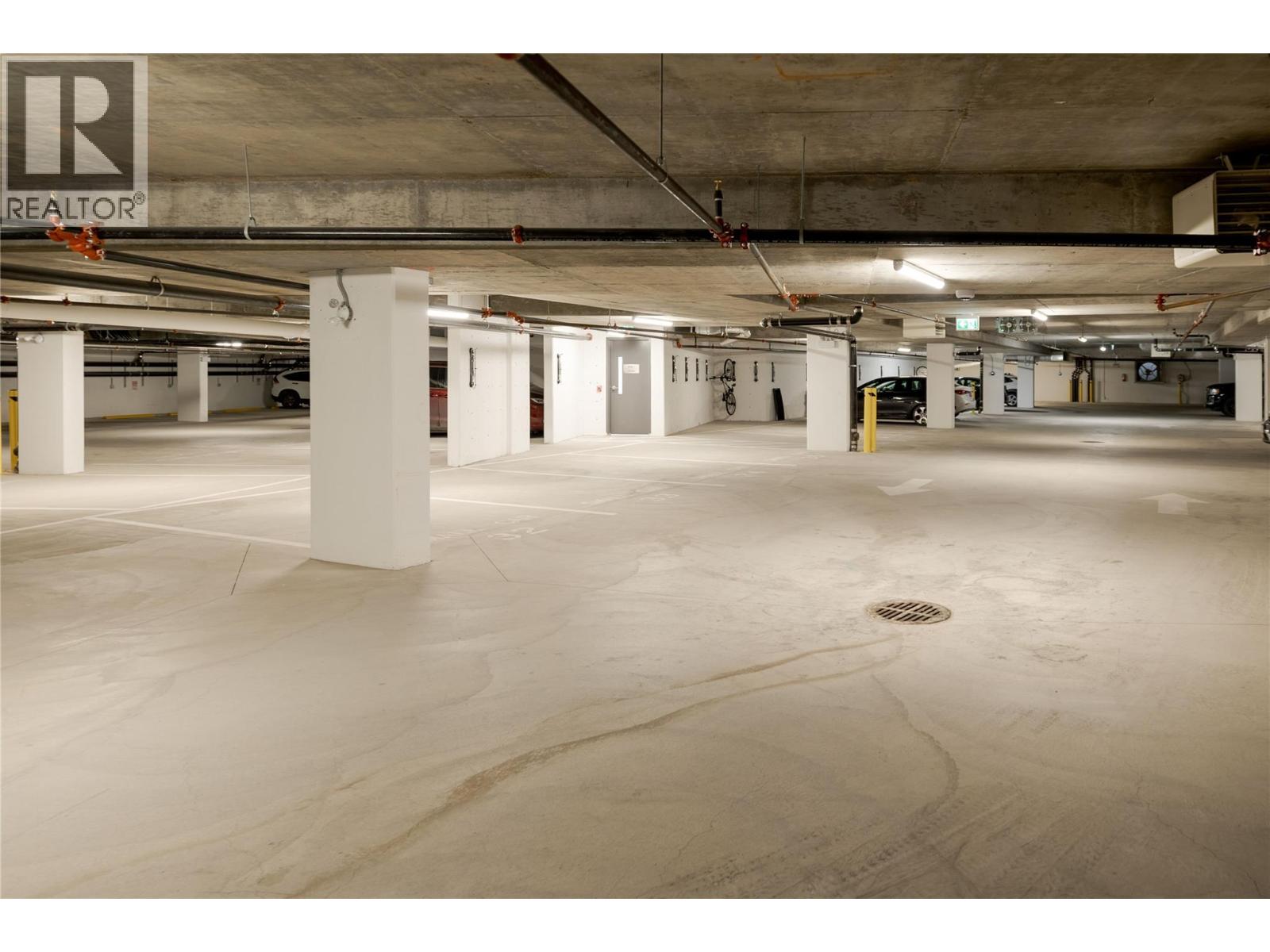 #415 1380 Pridham Avenue - 22