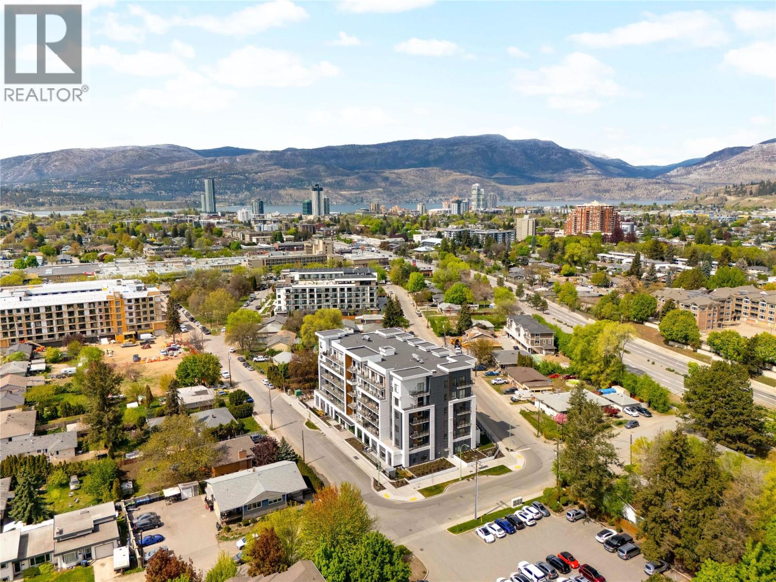 #415 1380 Pridham Avenue - 31