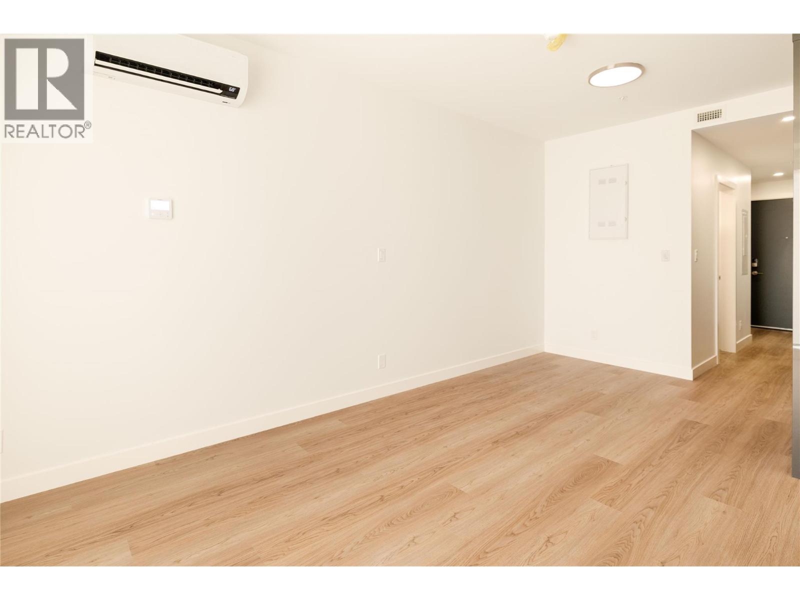 #415 1380 Pridham Avenue - 8