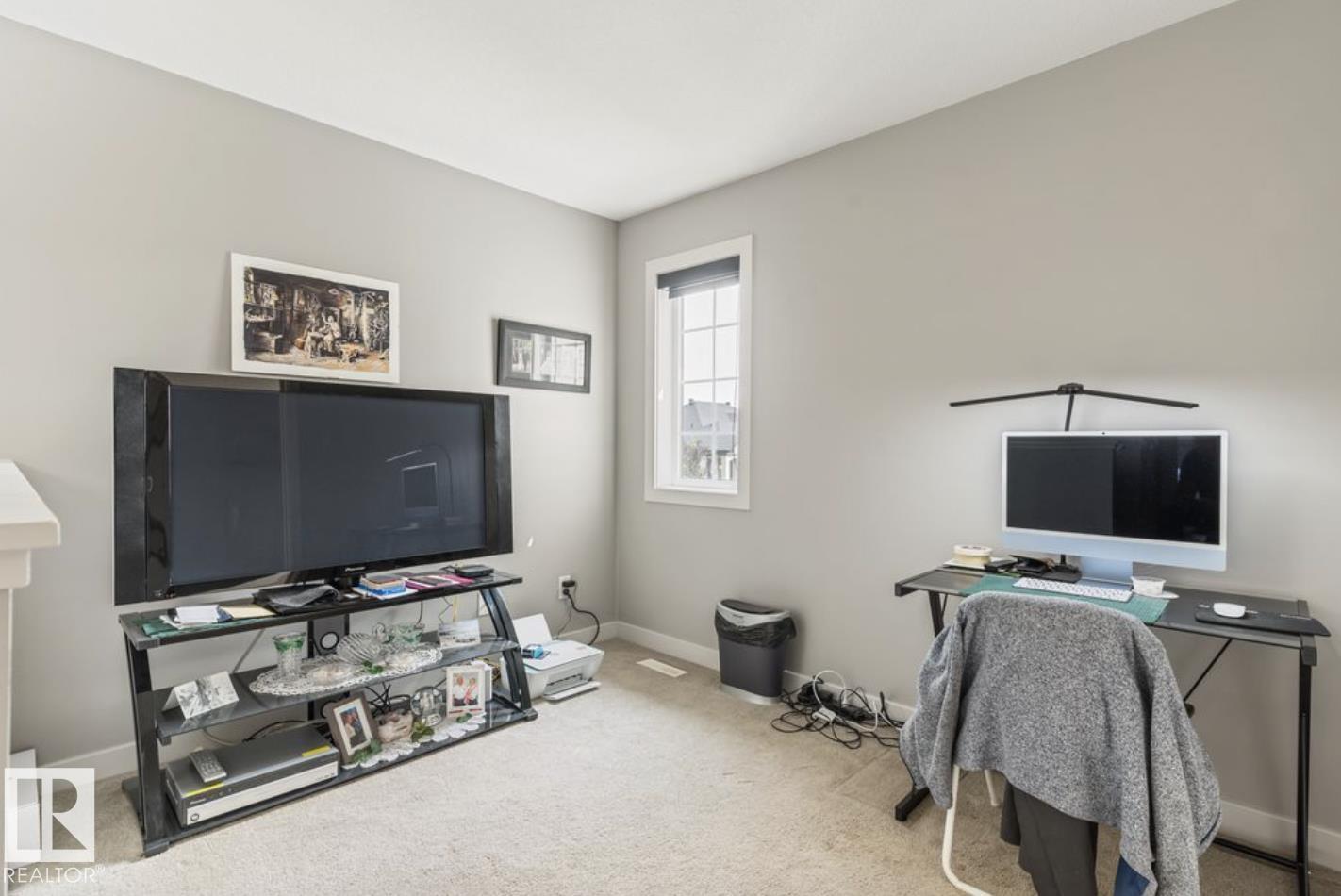 173 SUNTERRA WY - Image 24