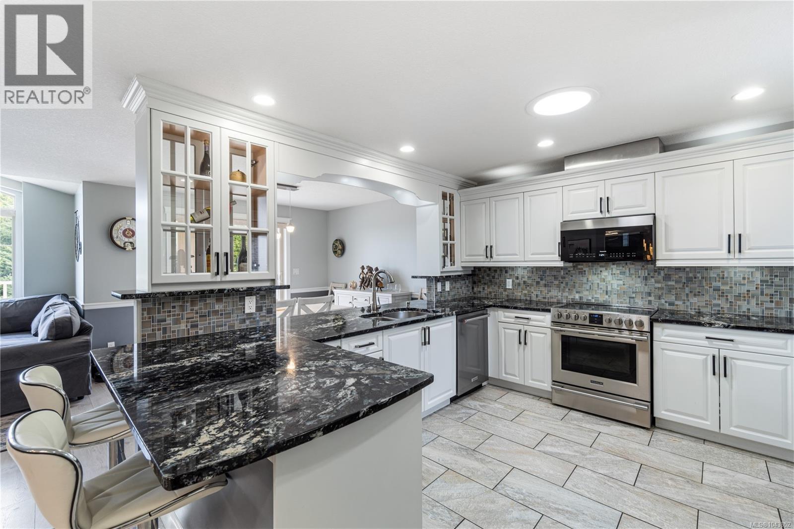 5961 Waldbank Rd - 5
