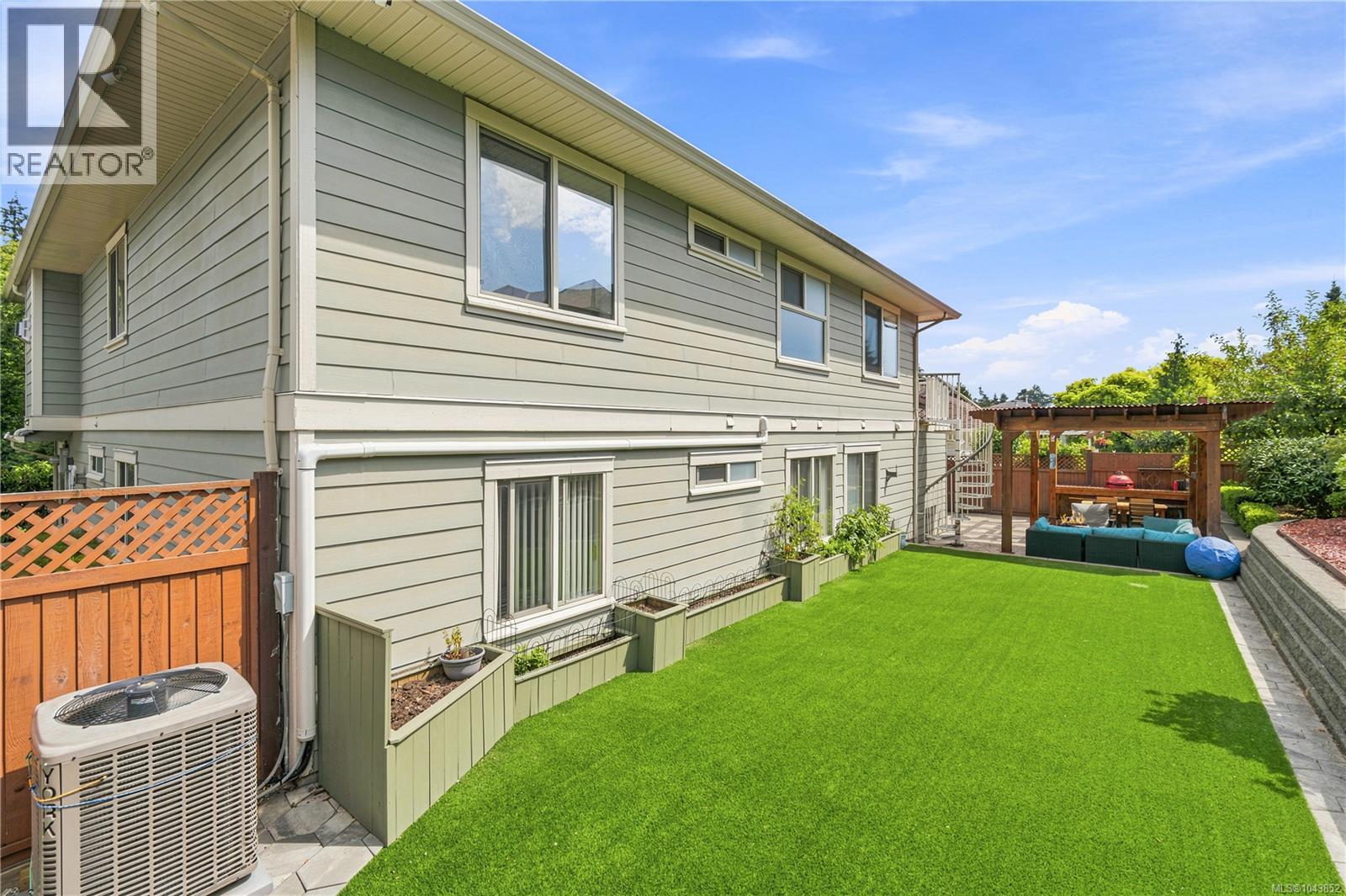 5961 Waldbank Rd - 53