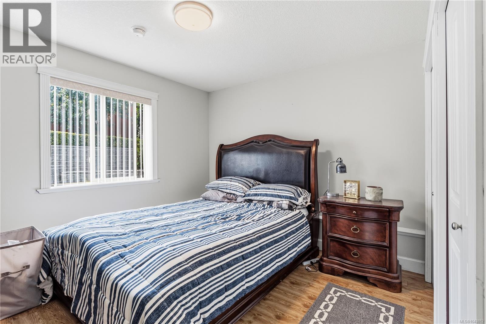 5961 Waldbank Rd - 45