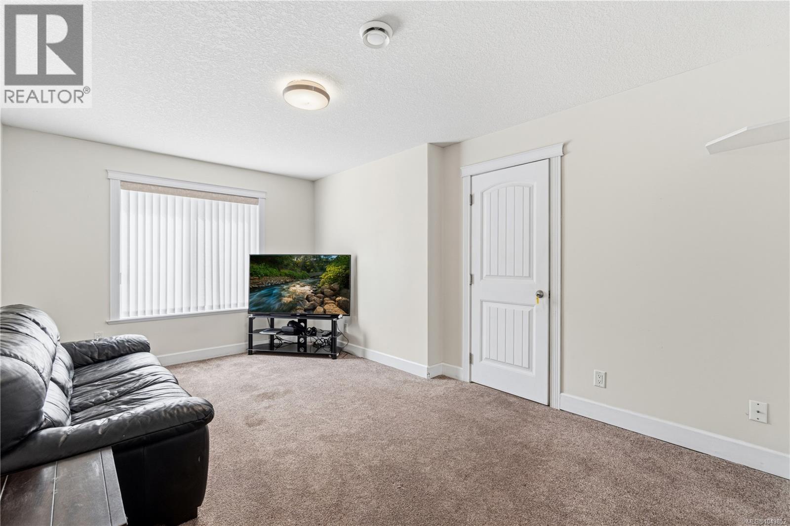 5961 Waldbank Rd - 47