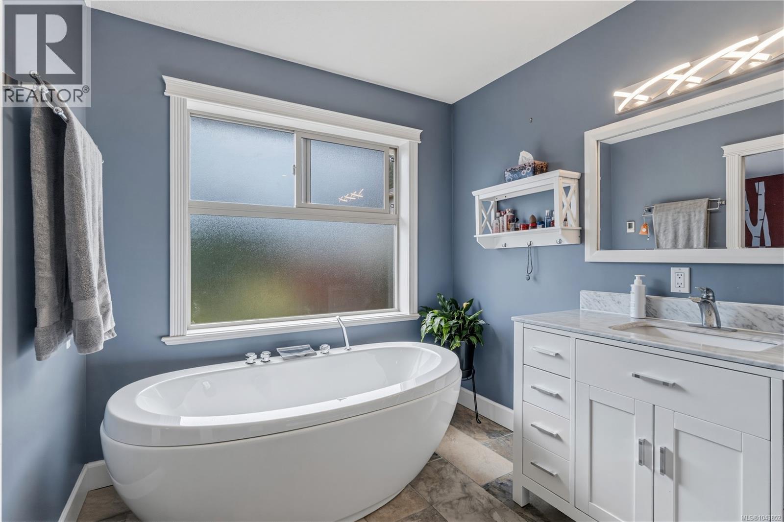 5961 Waldbank Rd - 33