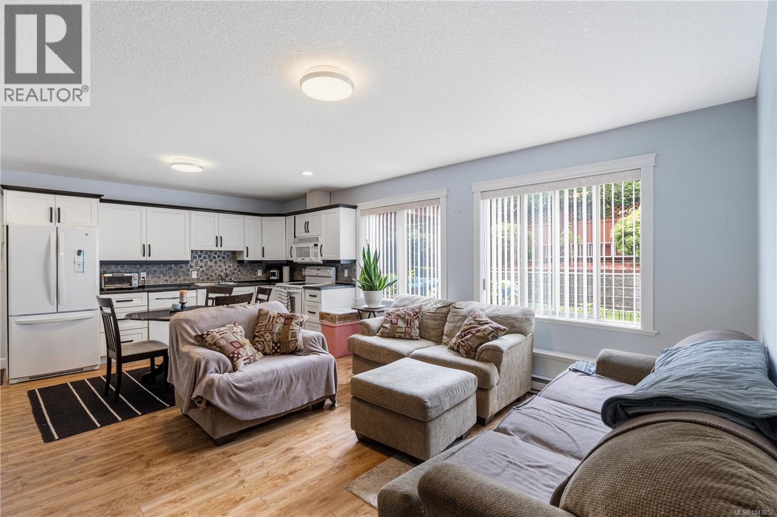 5961 Waldbank Rd - 9