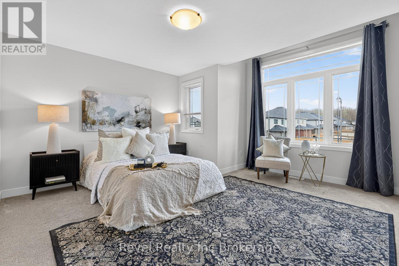 32 SUTHERLAND CRESCENT - 21