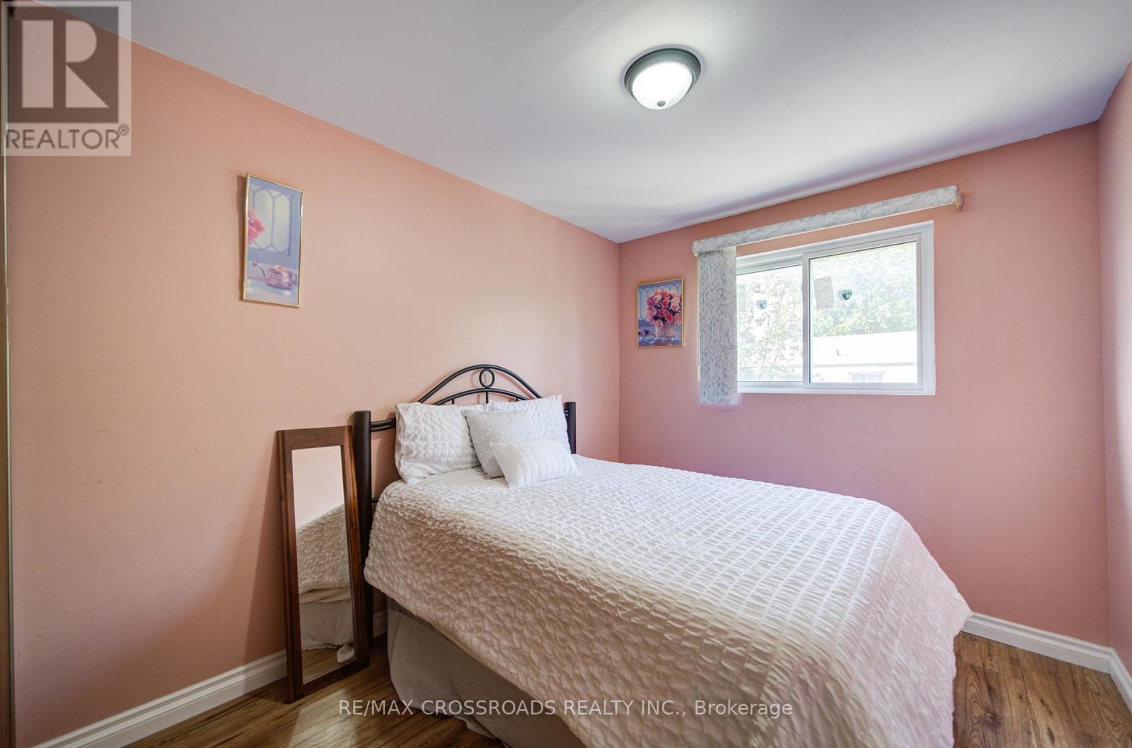 #153 1915 DENMAR ROAD - 22