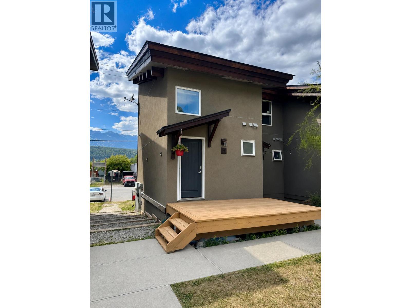 #3 1110 11th Avenue S - 3