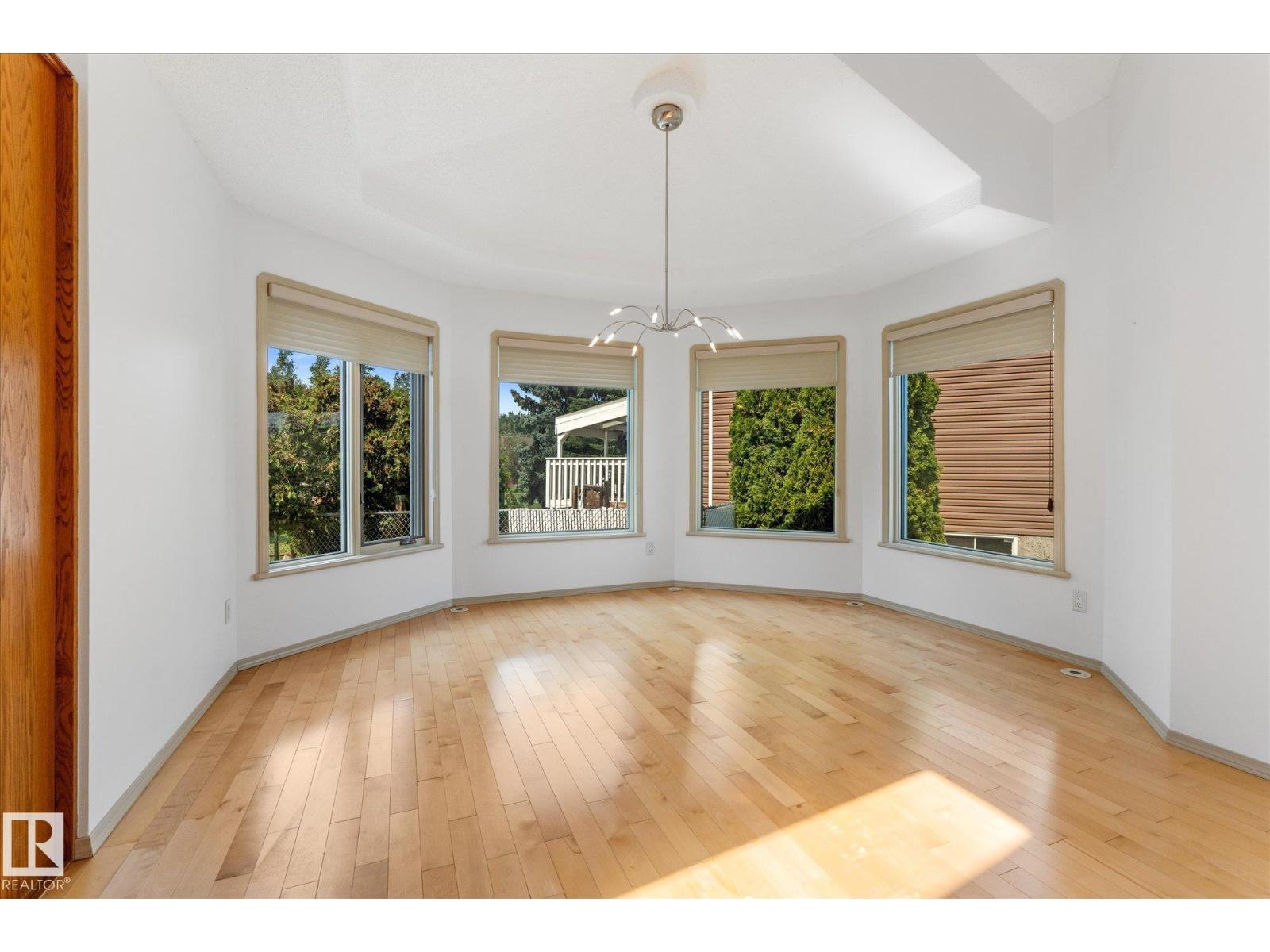 136 WESTRIDGE CR - 12