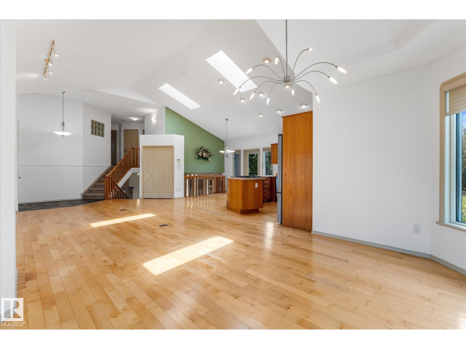 136 WESTRIDGE CR - 13