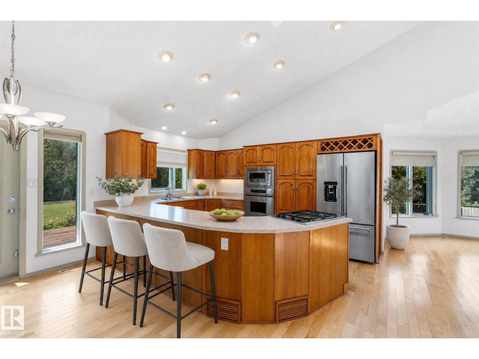 136 WESTRIDGE CR - 14