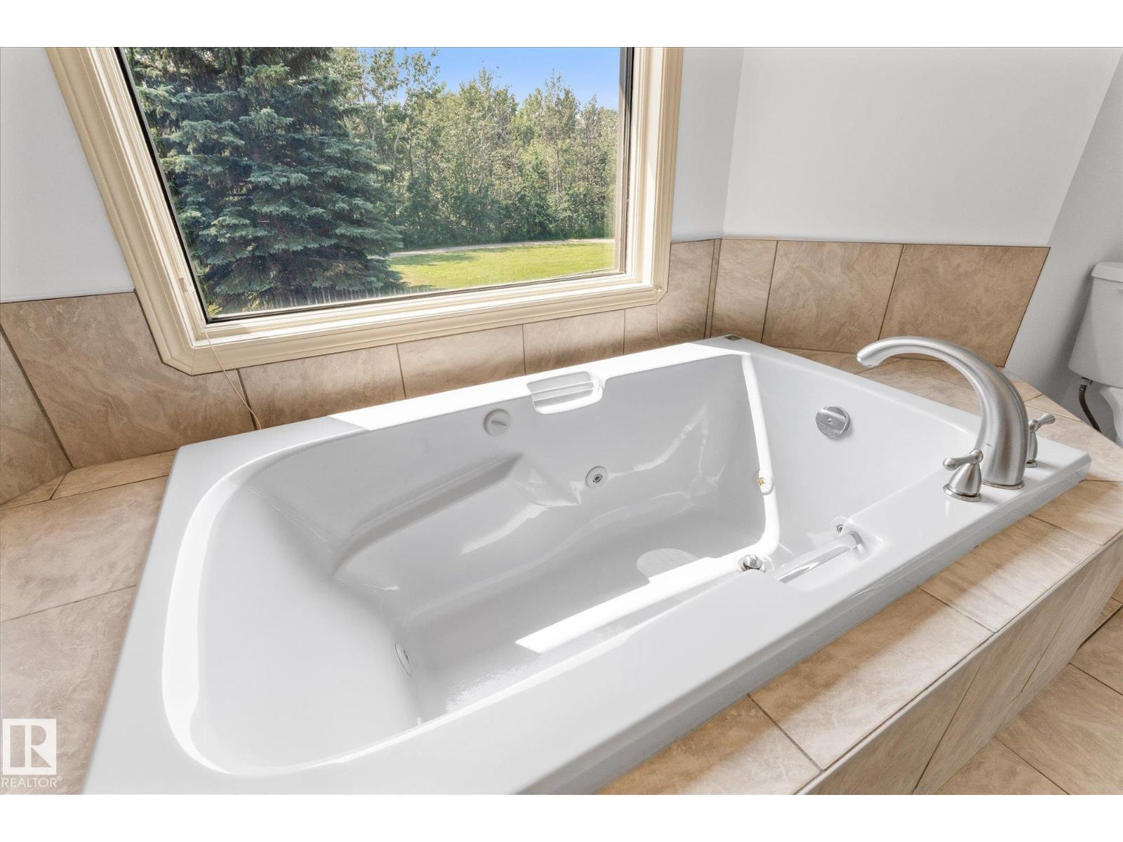 136 WESTRIDGE CR - 32