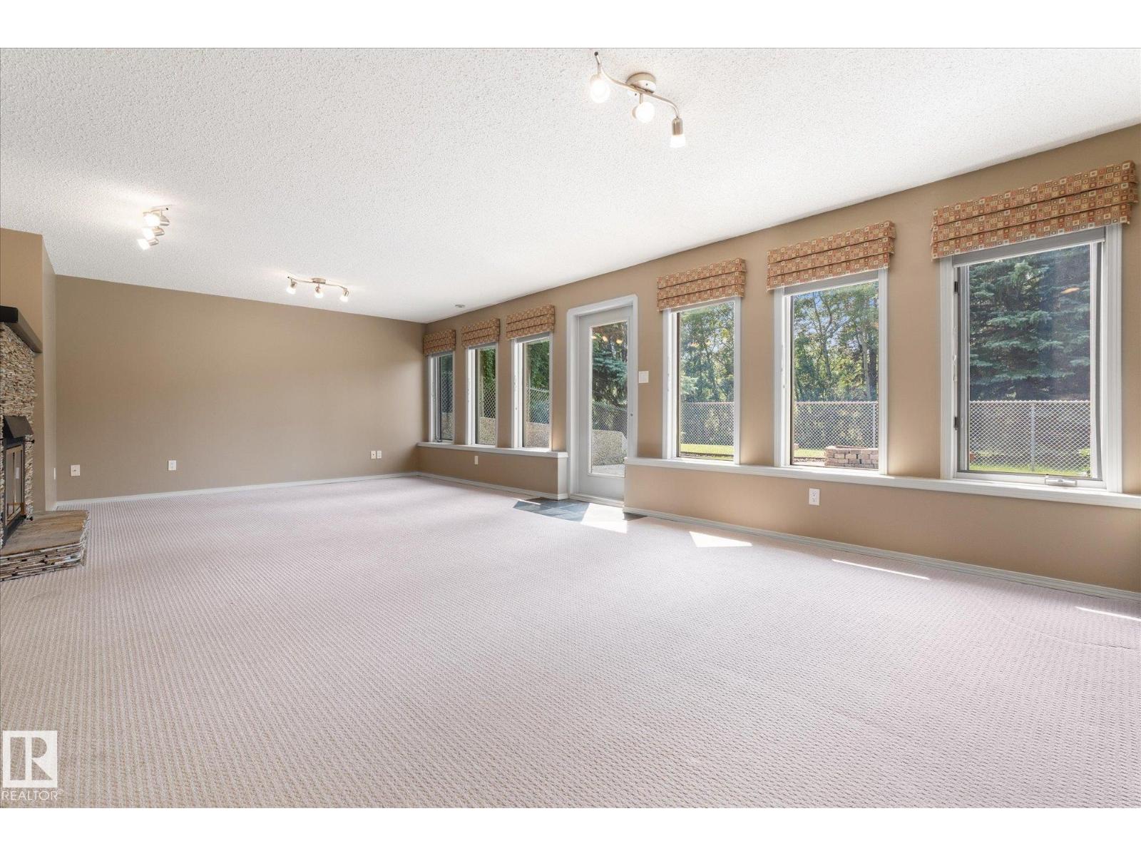 136 WESTRIDGE CR - 39