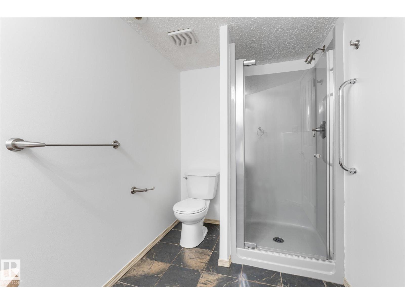136 WESTRIDGE CR - 47