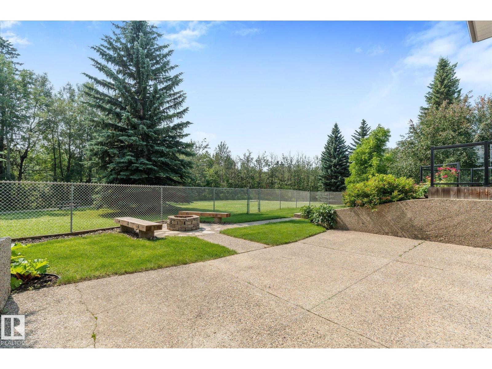 136 WESTRIDGE CR - 70