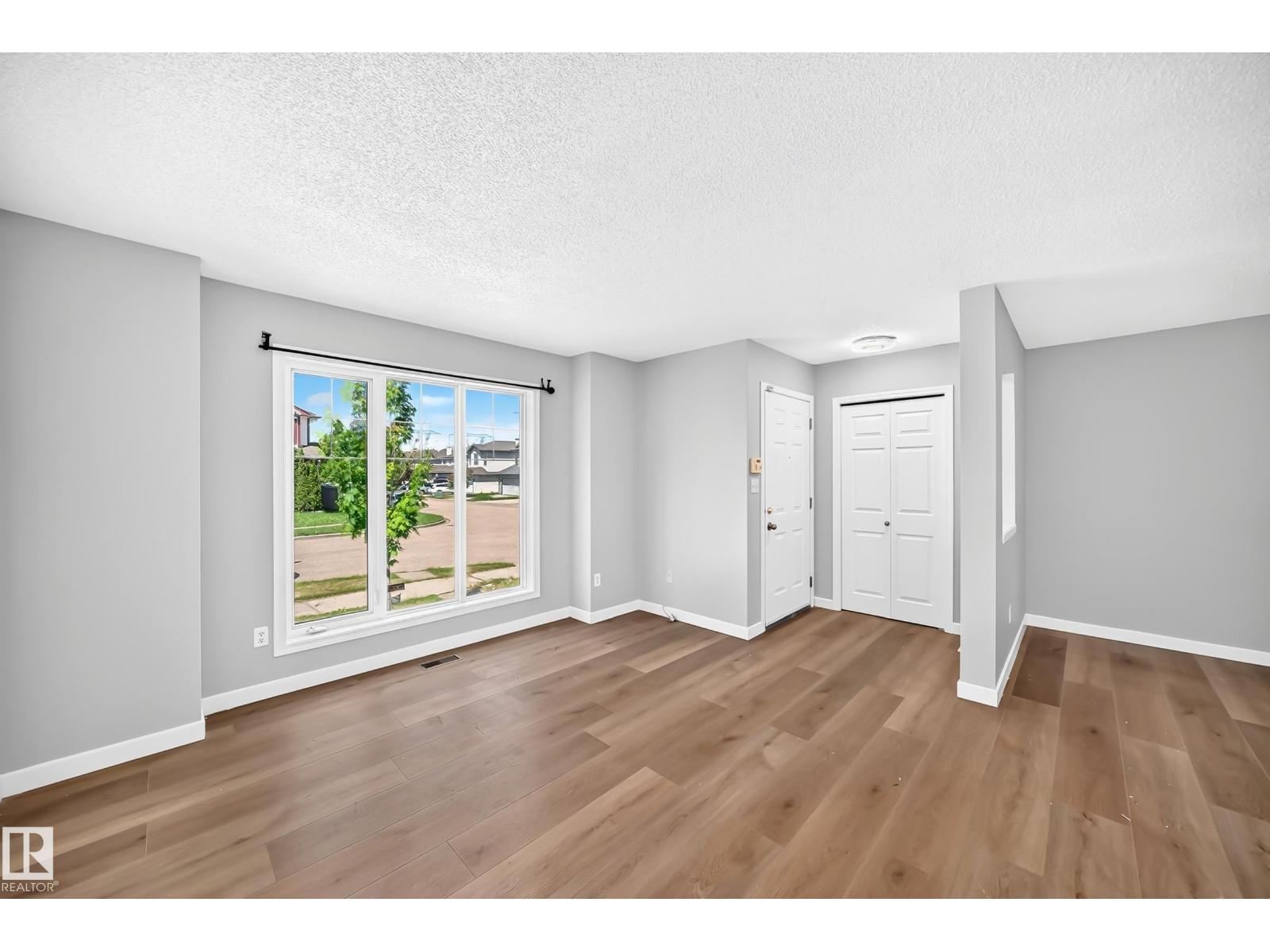 203 84 ST SW - 10
