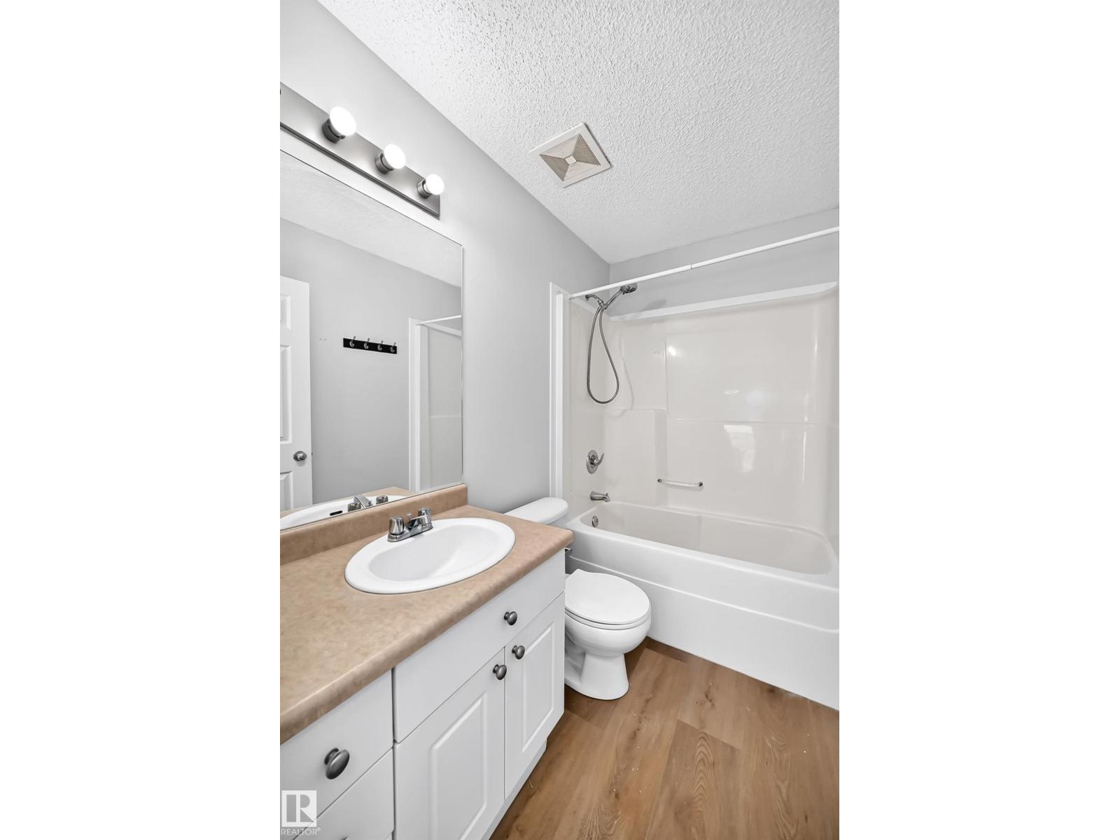 203 84 ST SW - 34