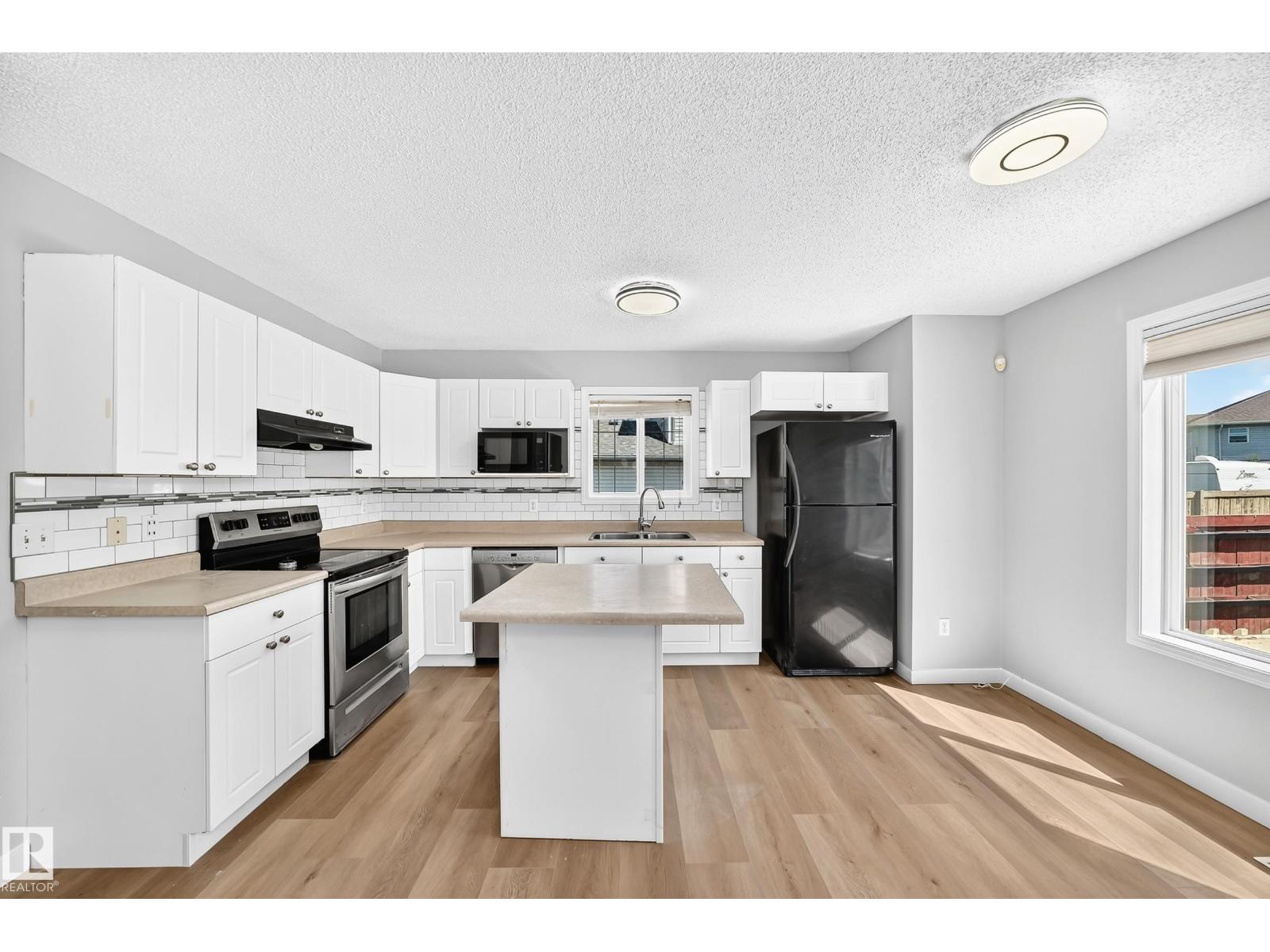 203 84 ST SW, Ellerslie, Edmonton photo 4