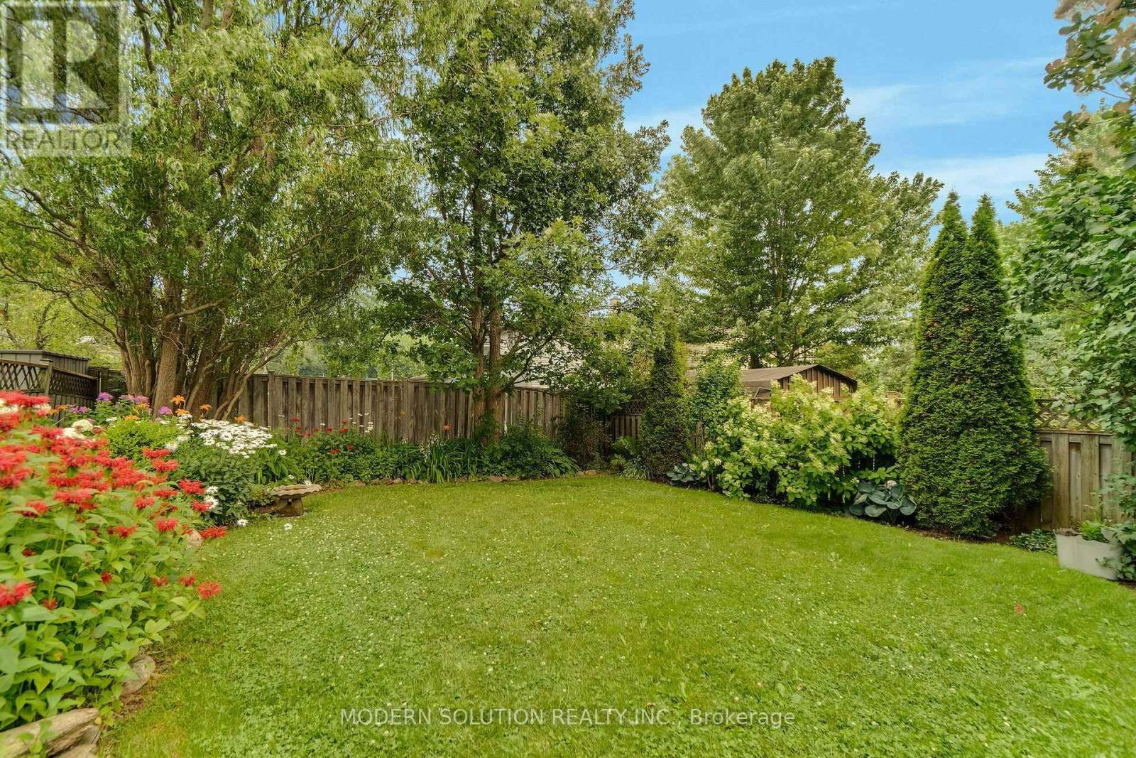 337 AUDEN ROAD - 34
