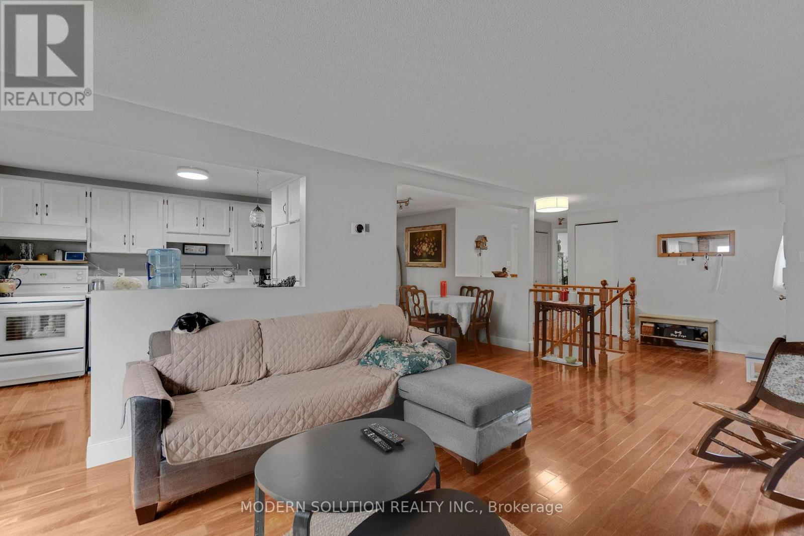 337 AUDEN ROAD - 8