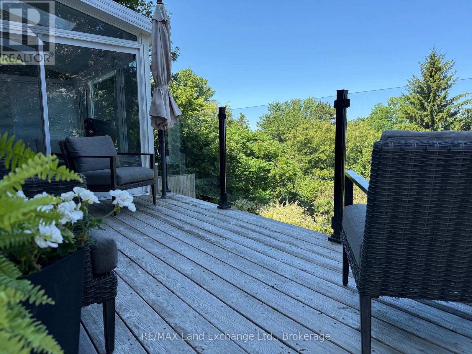 222 PENETANGORE ROW - Image 36