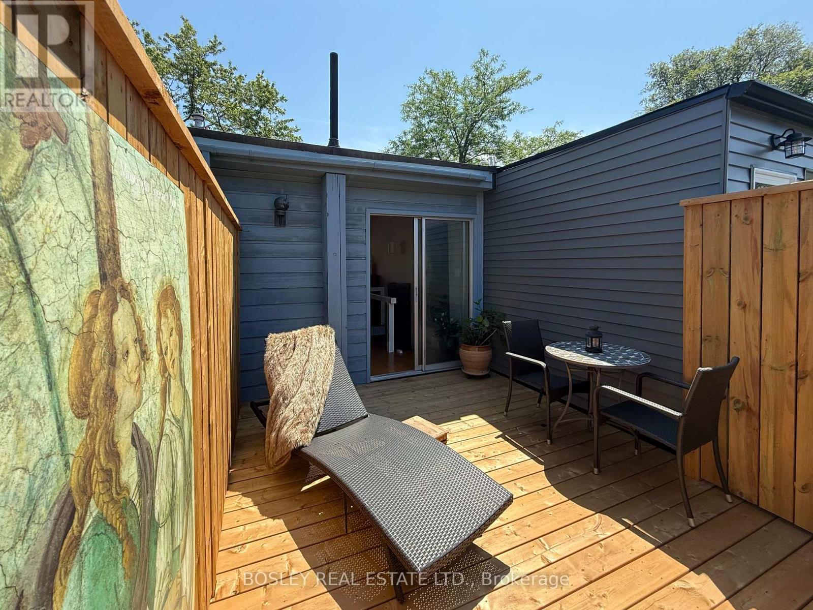 16 BLONG AVENUE - 34
