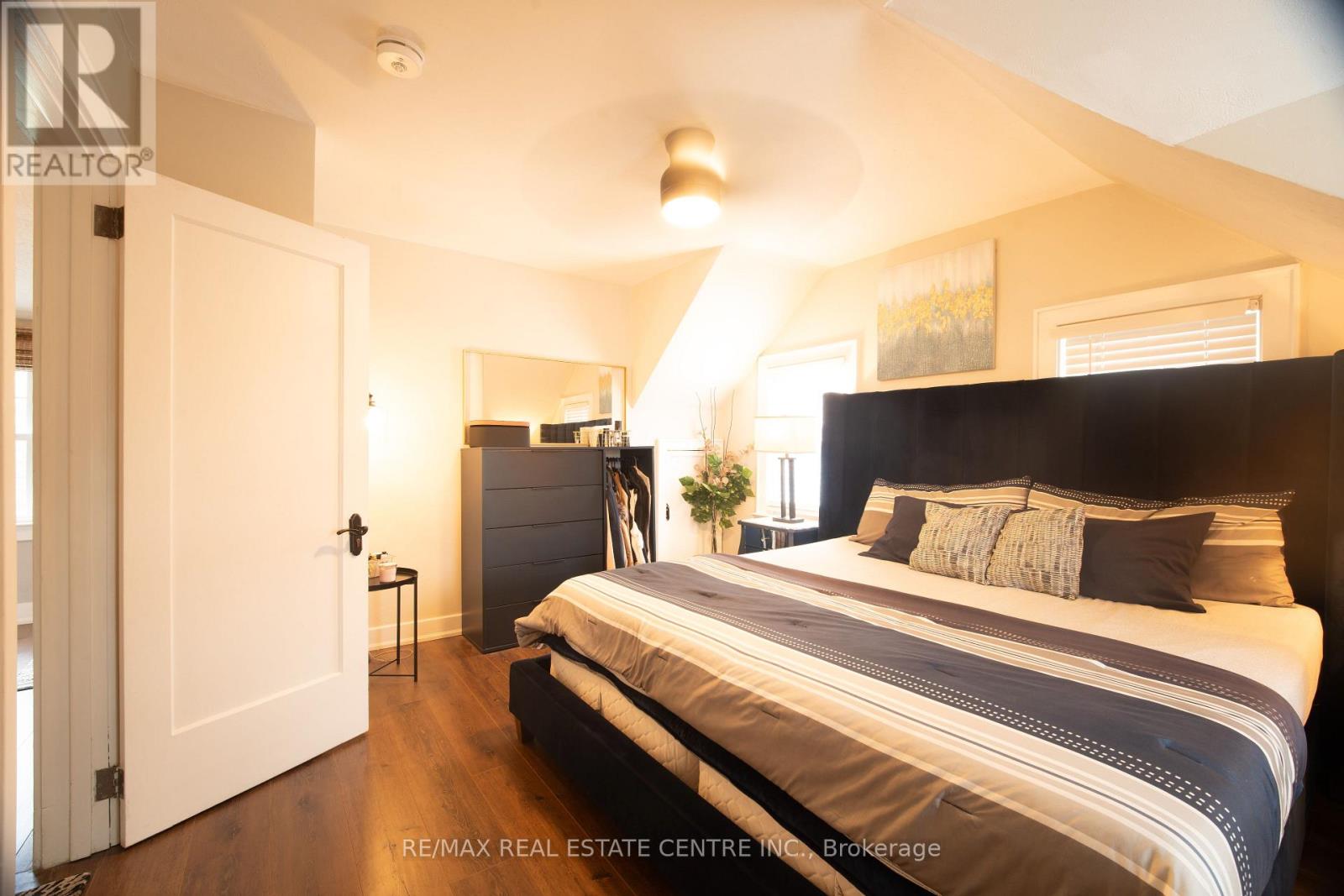 5857 MURRAY STREET - 15
