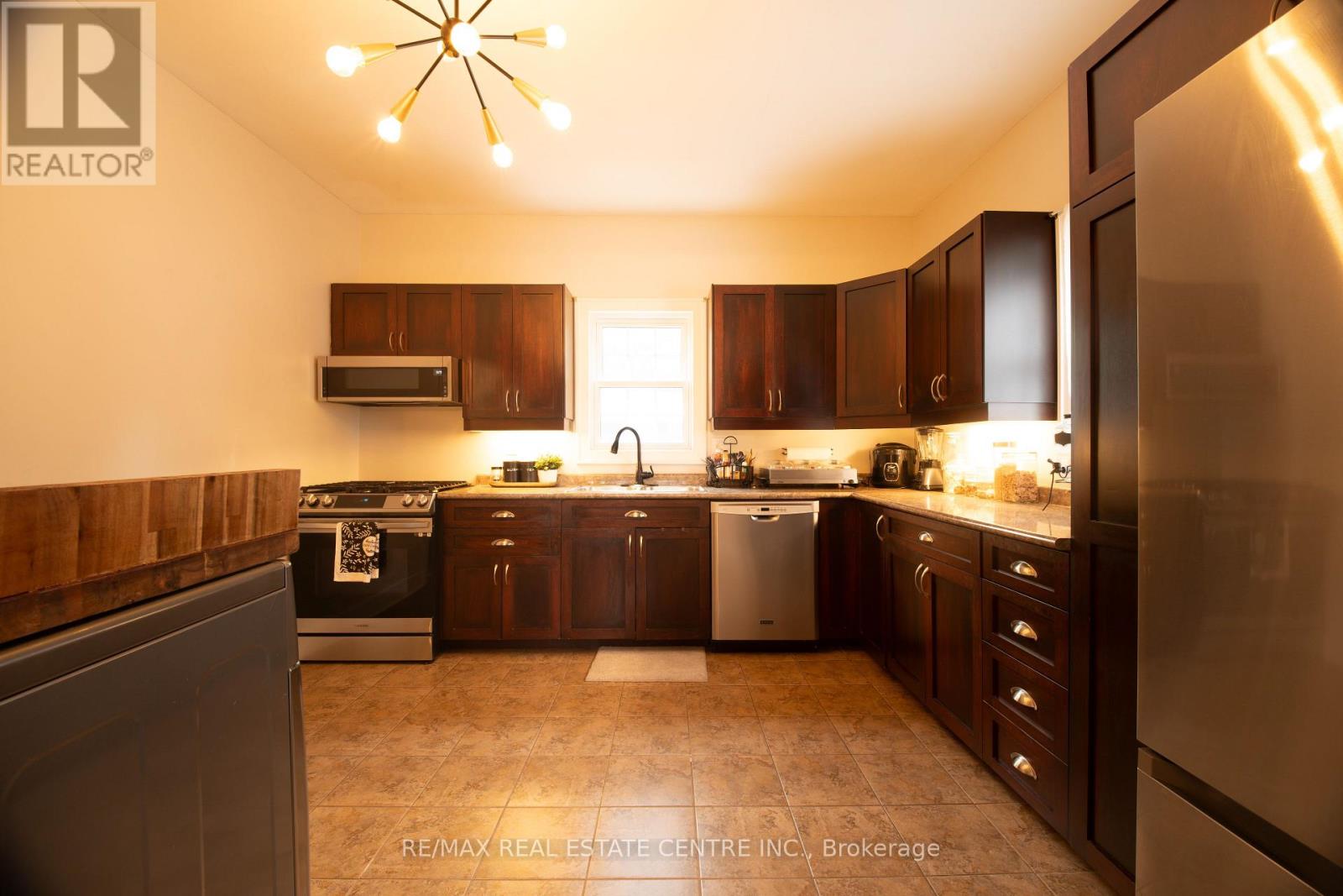 5857 MURRAY STREET - 26