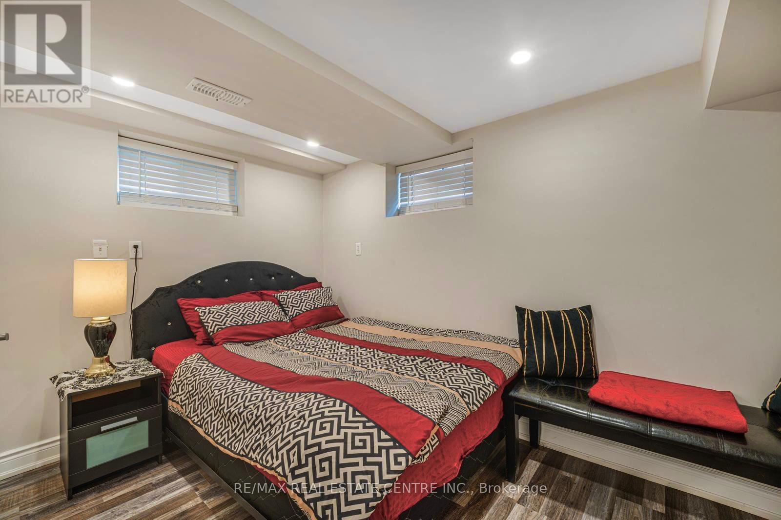 5857 MURRAY STREET - 38