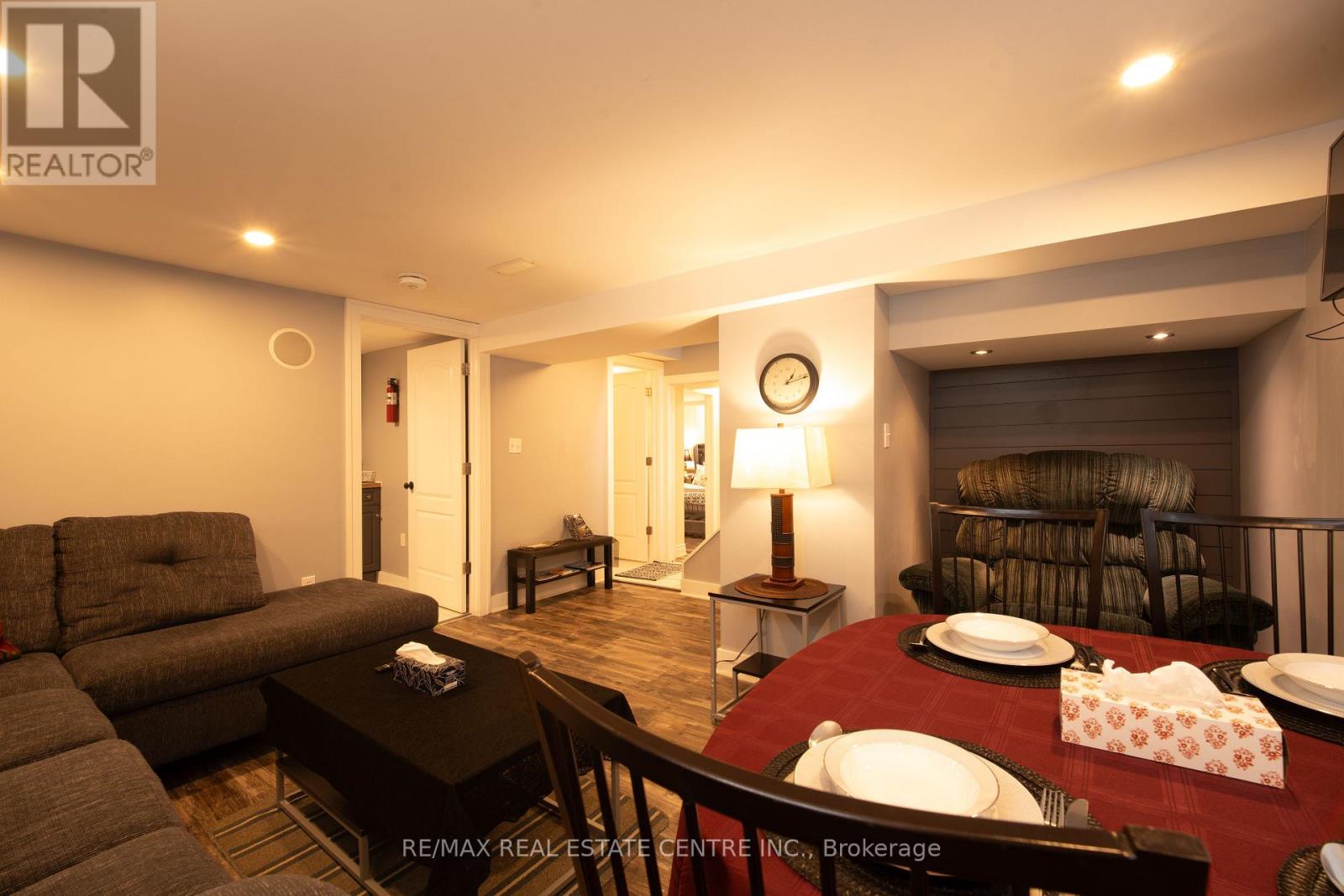 5857 MURRAY STREET - 35