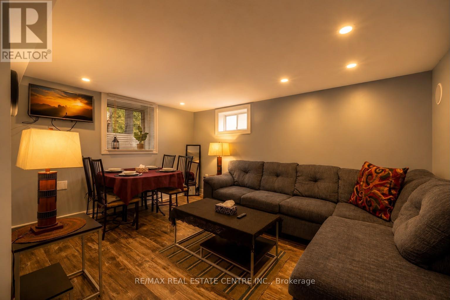 5857 MURRAY STREET - 39