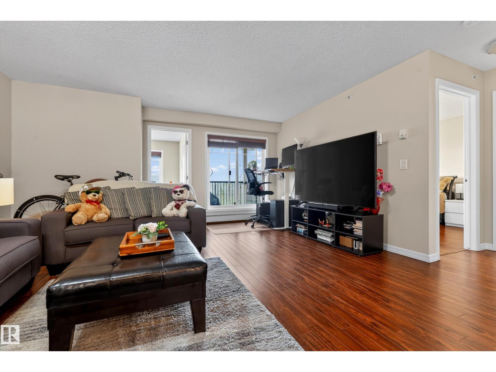 #419 271 CHARLOTTE WY - Image 14