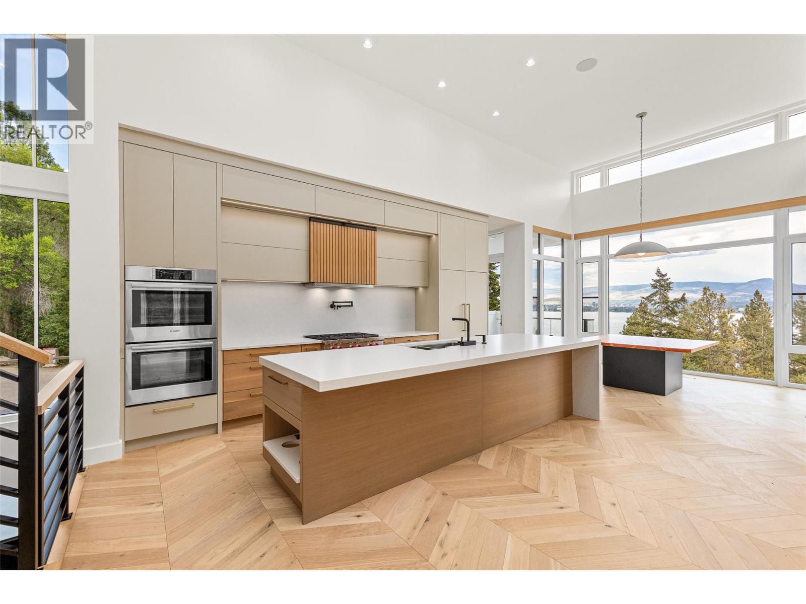 2843 Lakeridge Road - 9