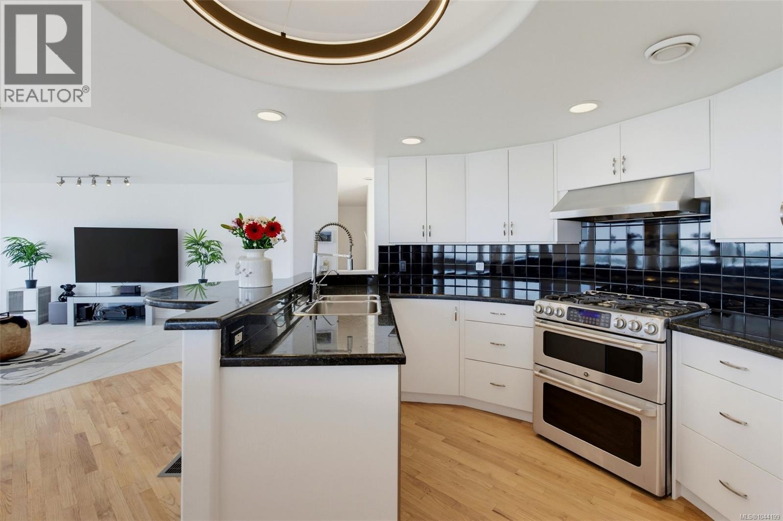3392 Haida Dr - 27
