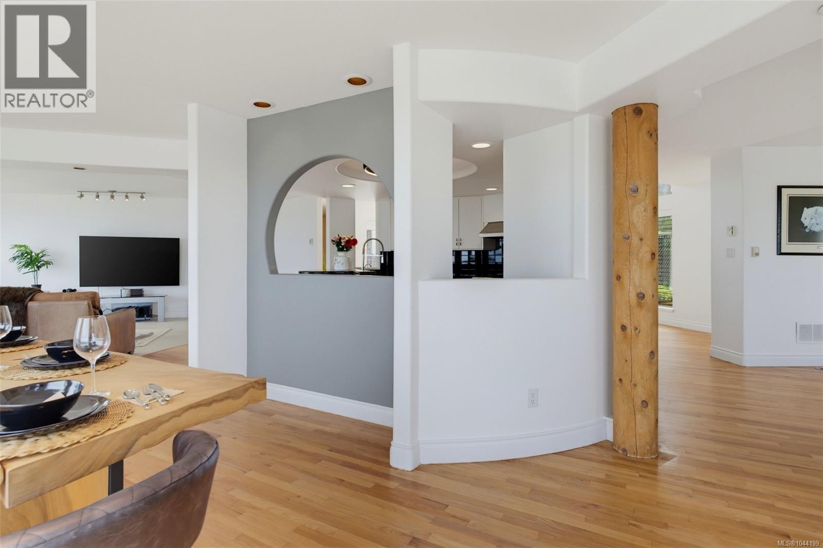 3392 Haida Dr - 23