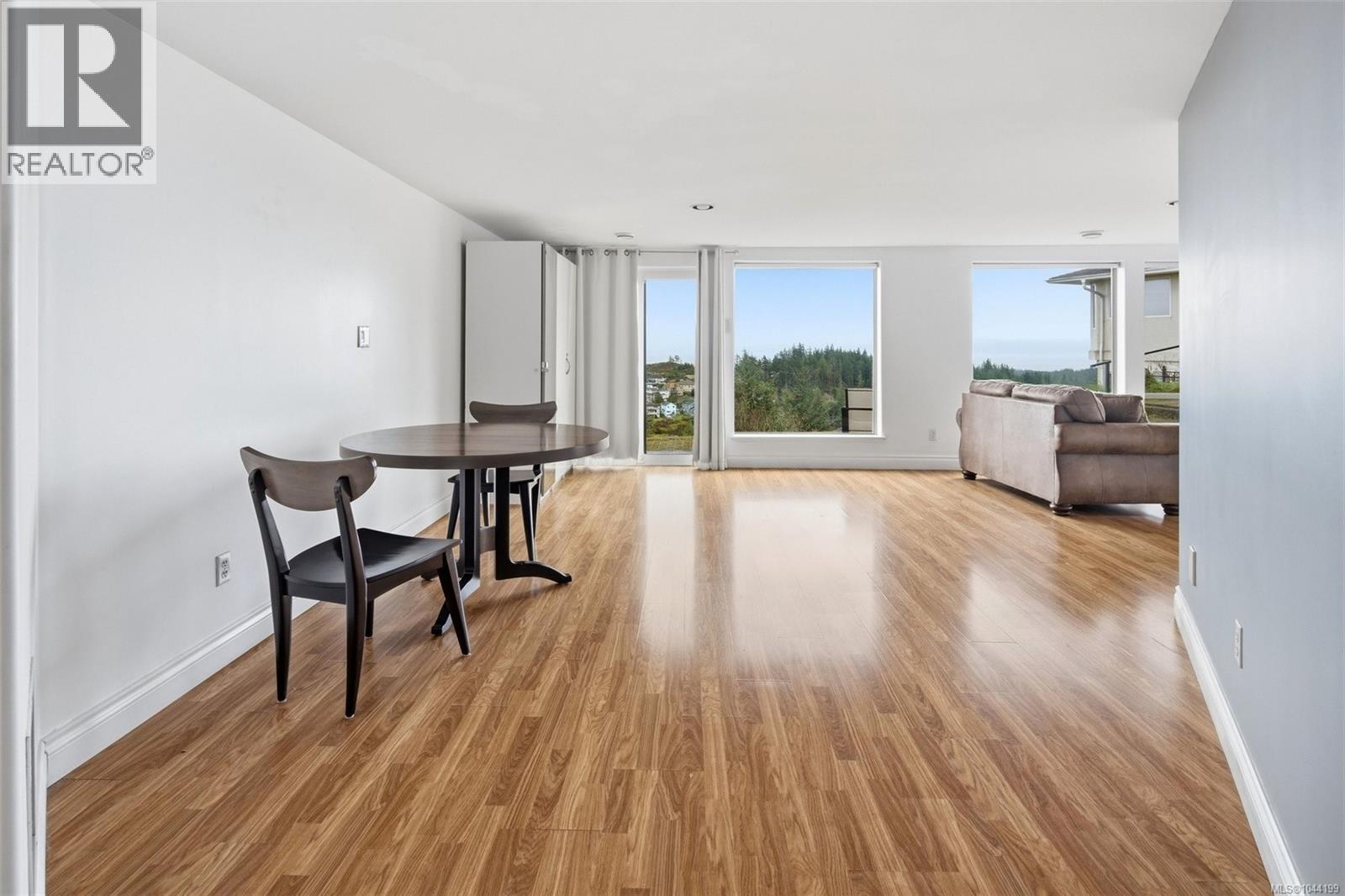 3392 Haida Dr - 69