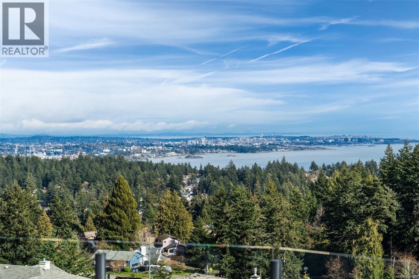 3392 Haida Dr - 92