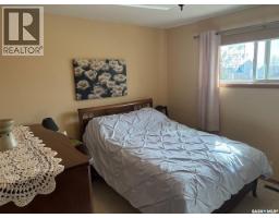 Foyer - 211 Throne Street, Sceptre, SK S0N2H0 Photo 10