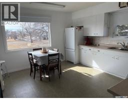 Mud room - 211 Throne Street, Sceptre, SK S0N2H0 Photo 6